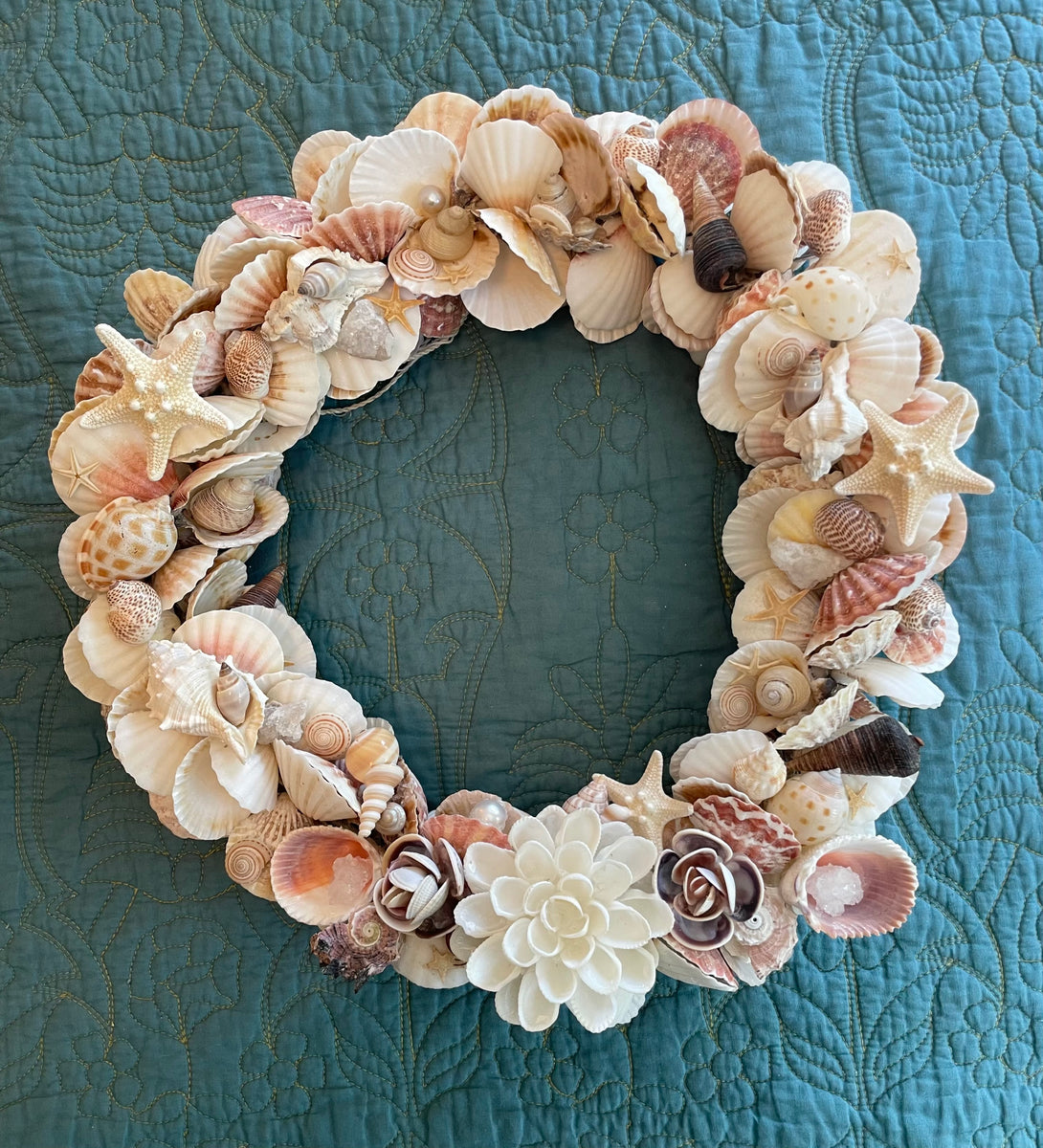 14_Scallopwreath_1200x1200.jpg